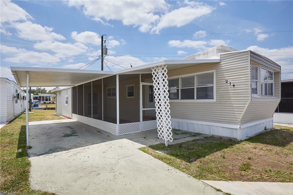 5558 Palm Beach Blvd 214 Property Photo 12