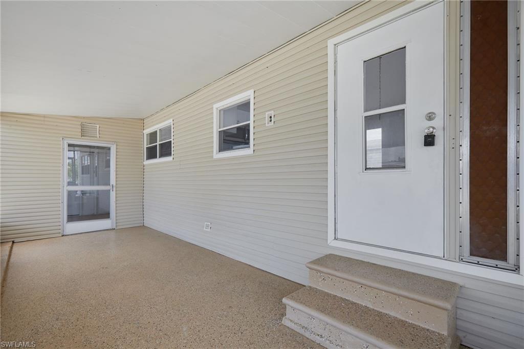 5558 Palm Beach Blvd 214 Property Photo 13