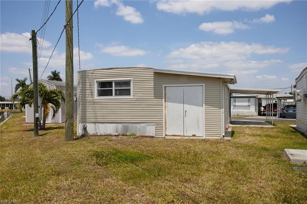 5558 Palm Beach Blvd 214 Property Photo 15