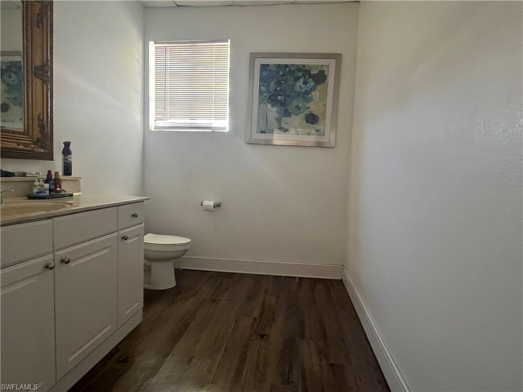 2119 Fowler St Property Photo 23