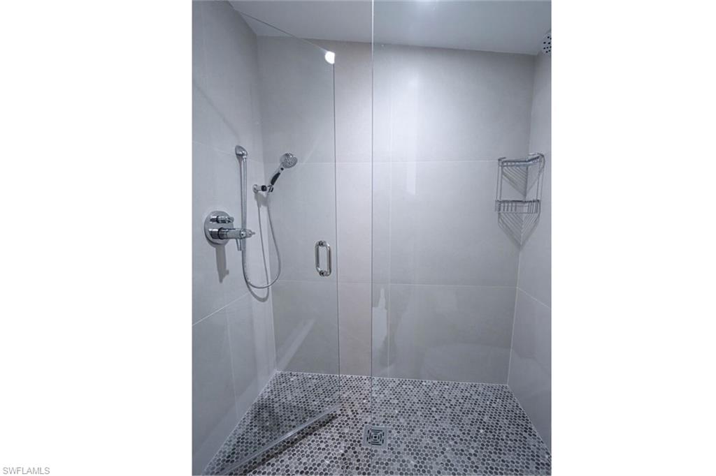 222 Harbour Dr # 105 Property Photo 11