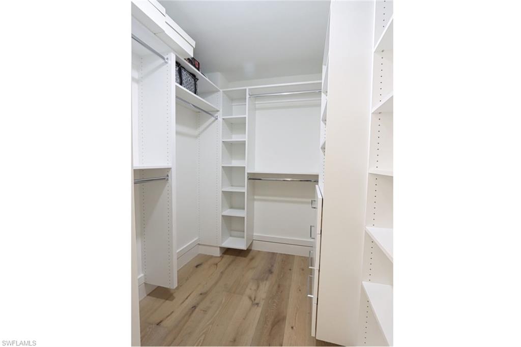 222 Harbour Dr # 105 Property Photo 12