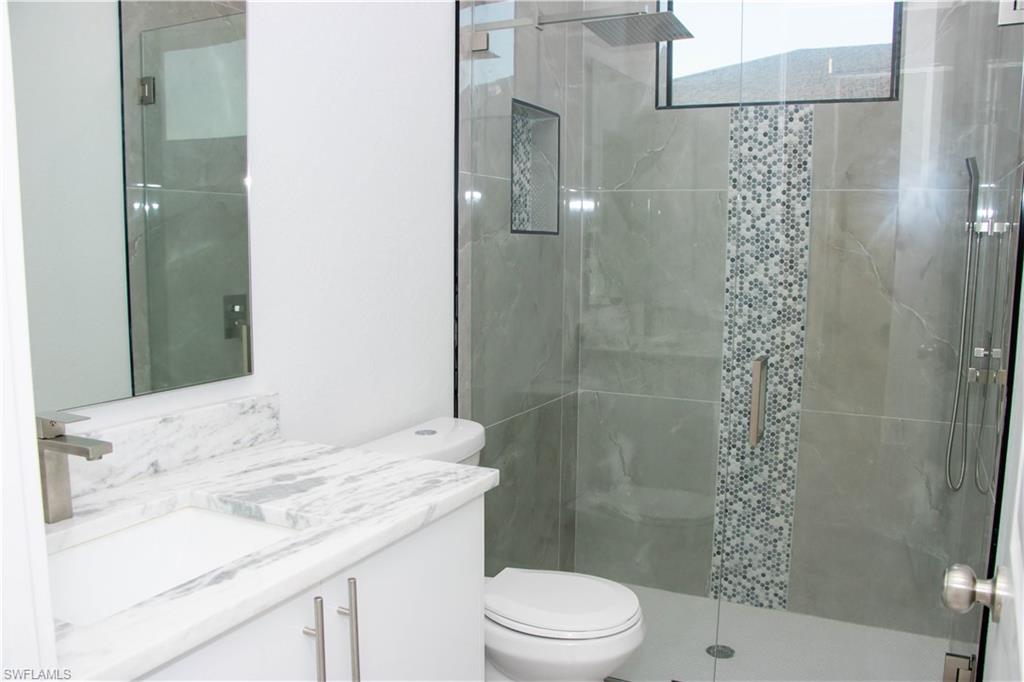 1112 Nw 31st Pl Property Photo 12
