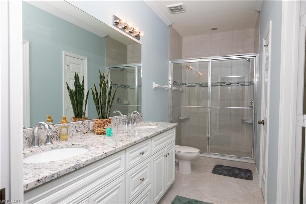 1051 Winding Pines Cir Property Photo 12