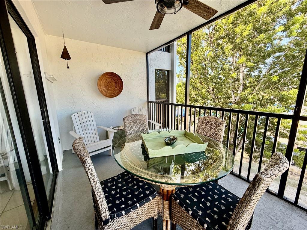 3124 Tennis Villas Property Photo 4