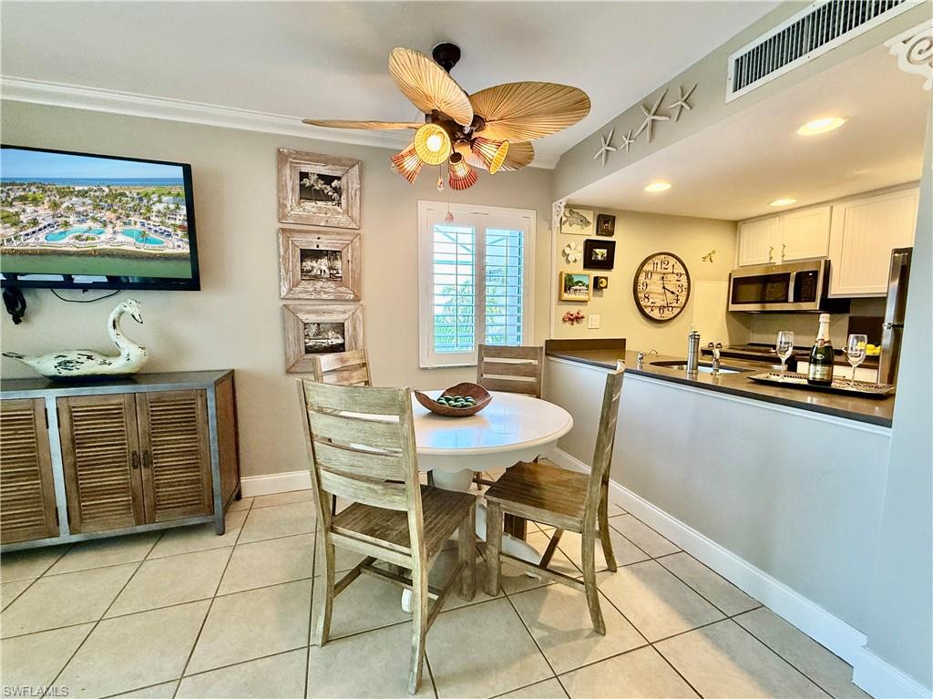 3124 Tennis Villas Property Photo 9