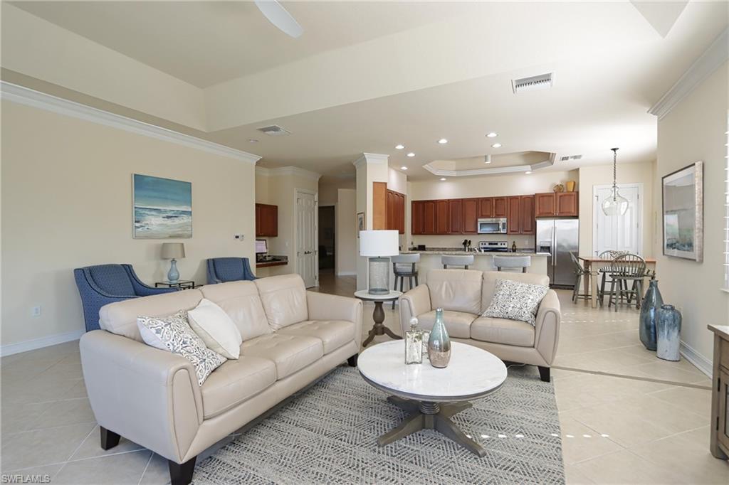 7152 Lemuria Cir # 1303 Property Photo 6