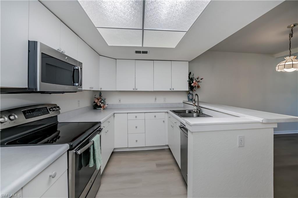 8441 N Haven Ln # B Property Photo 19