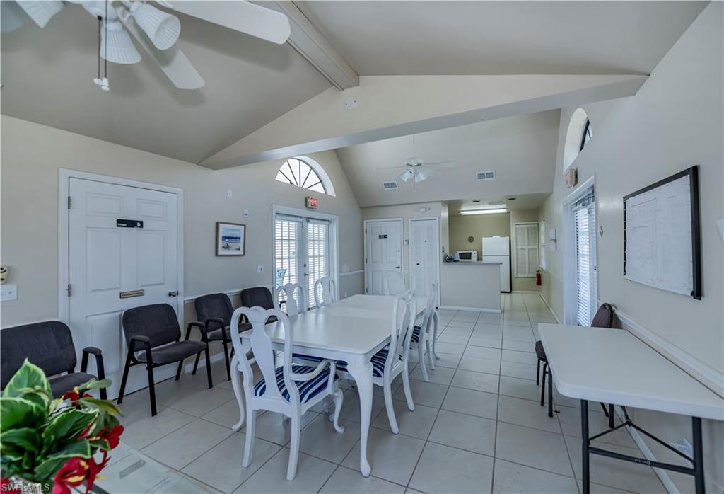 8441 N Haven Ln # B Property Photo 41