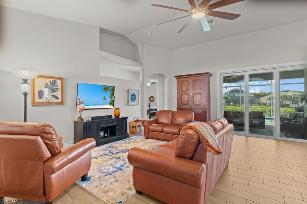 2615 Fairmont Cove Ct Property Photo 6