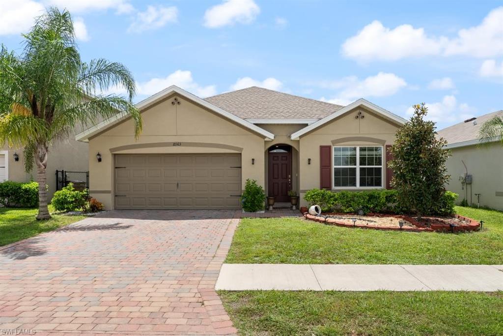 10563 Crossback Ln Property Photo 2