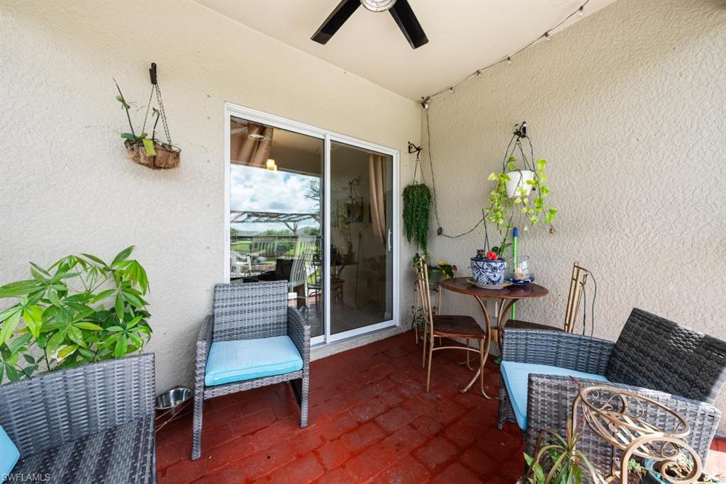 10563 Crossback Ln Property Photo 10