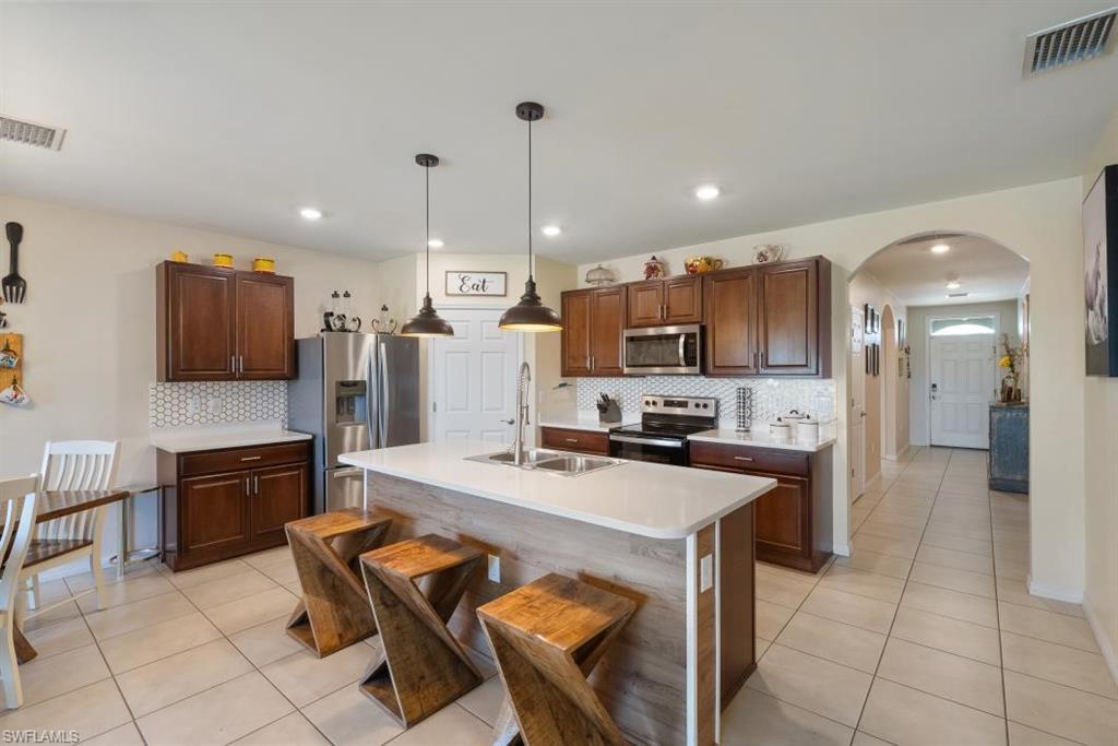 10563 Crossback Ln Property Photo 25