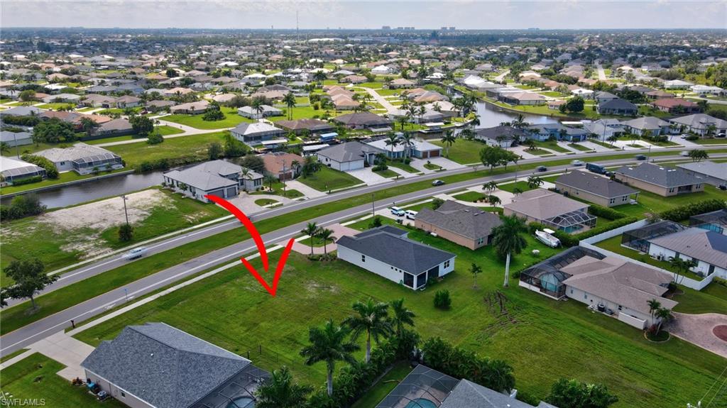 2536 Surfside Blvd Property Photo 10