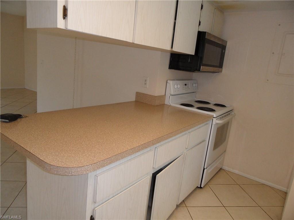 3306 Prince Edward Island Cir # 1 Property Photo 9