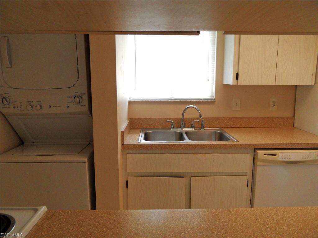 3306 Prince Edward Island Cir # 1 Property Photo 10