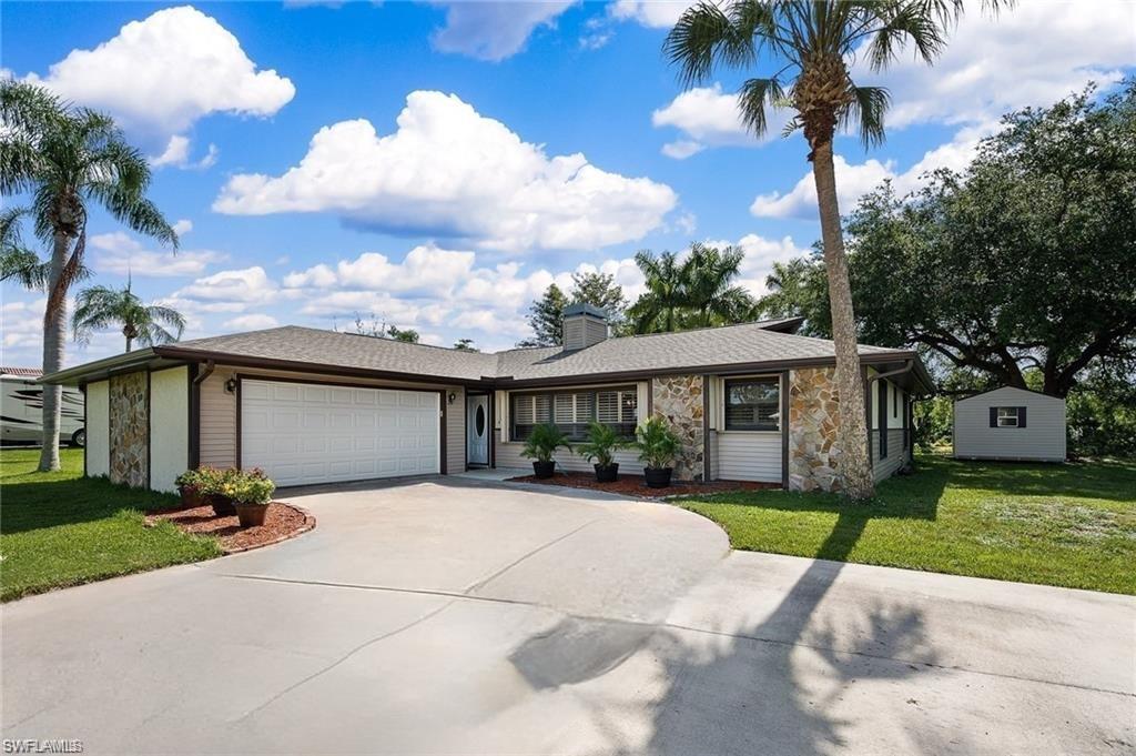 17226 Castleview Dr Property Photo 3