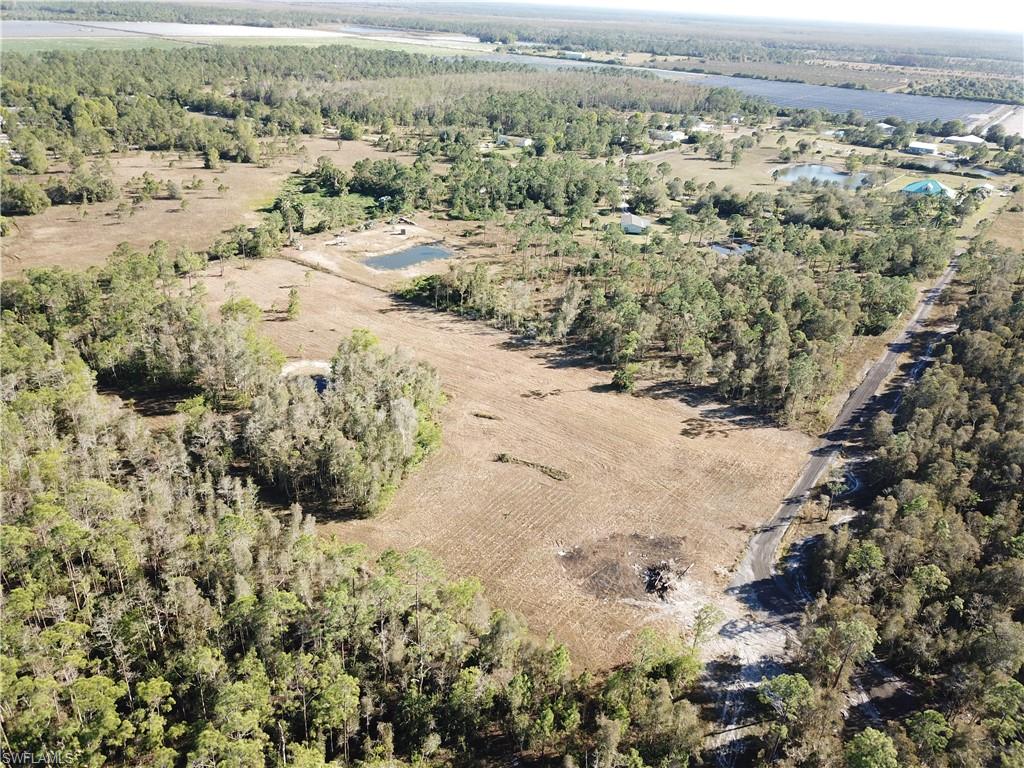 21075 Country Living Rd Property Photo 16