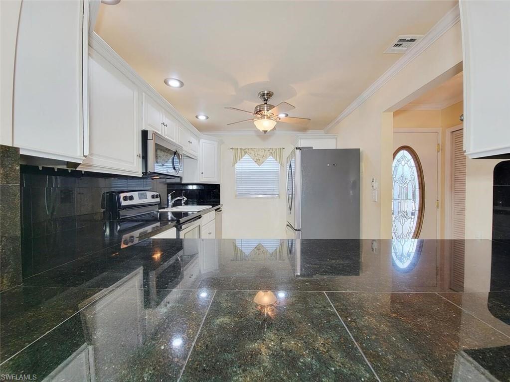 1351 Bunker Way Property Photo 12