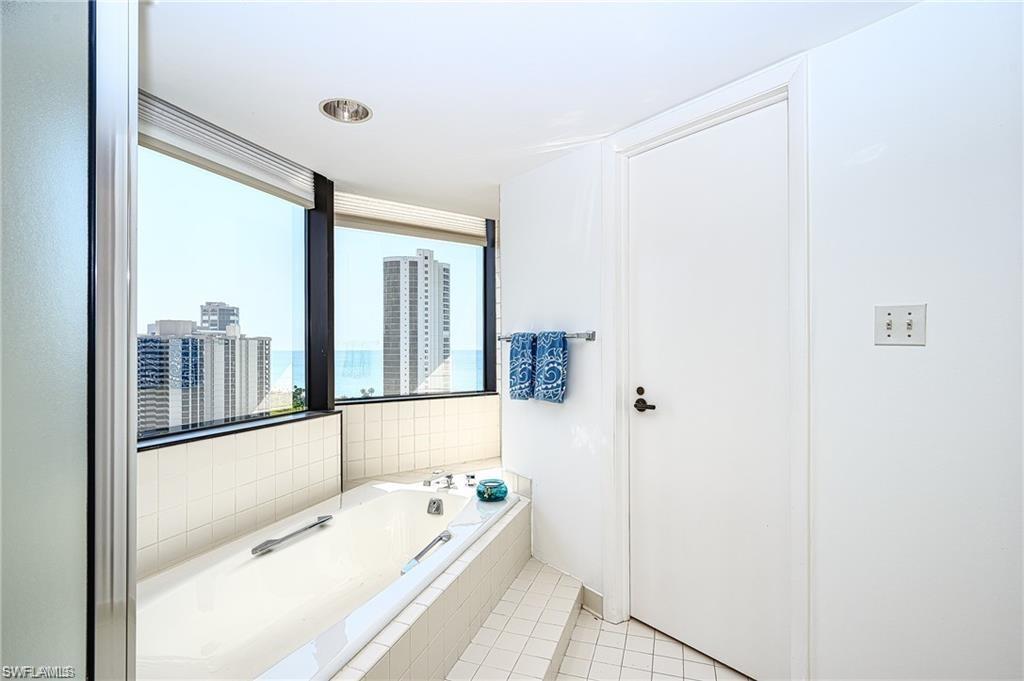 4751 Gulf Shore Blvd N # 1805 Property Photo 10