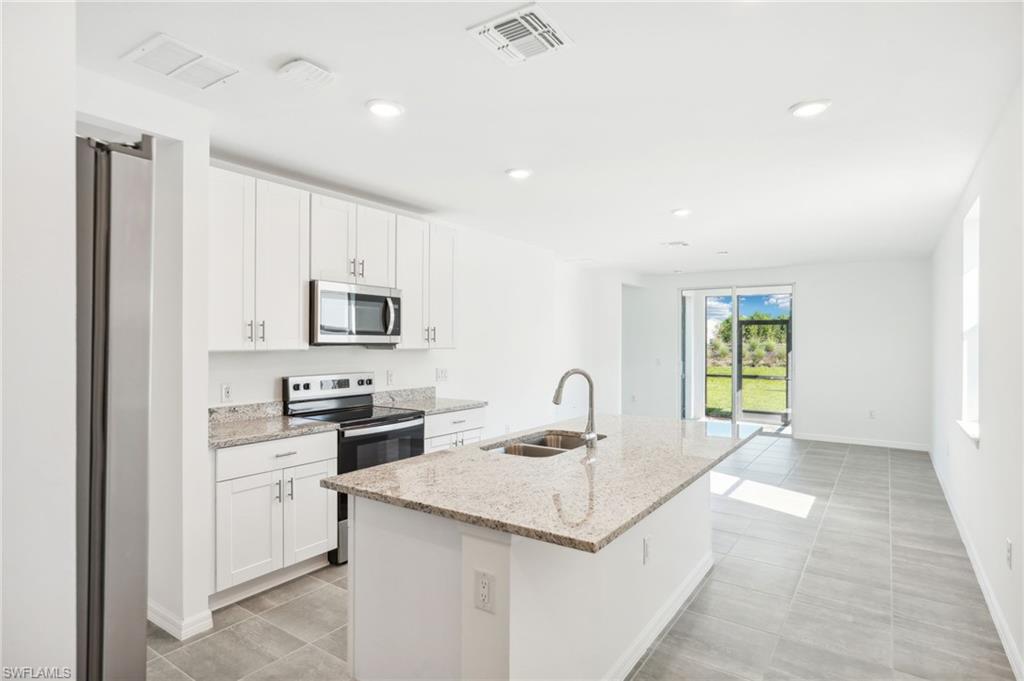 44452 Cable Creek Dr Property Photo 3
