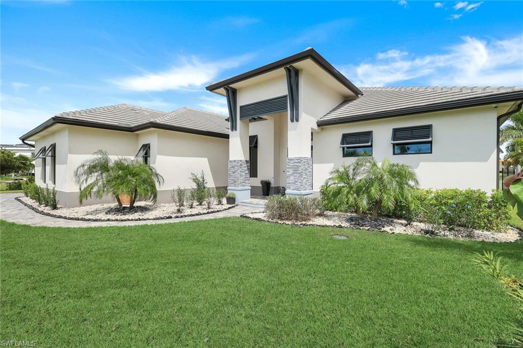 6051 Tarpon Estates Blvd Property Photo