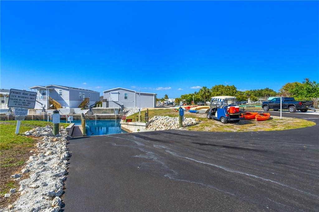 4689 Fiji Ln Property Photo 16
