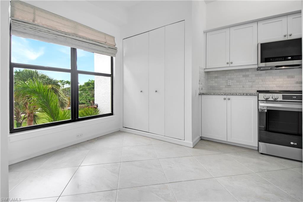231 La Peninsula Blvd # 231 Property Photo 12