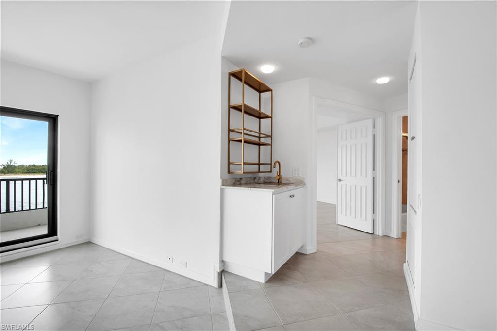 231 La Peninsula Blvd # 231 Property Photo 16