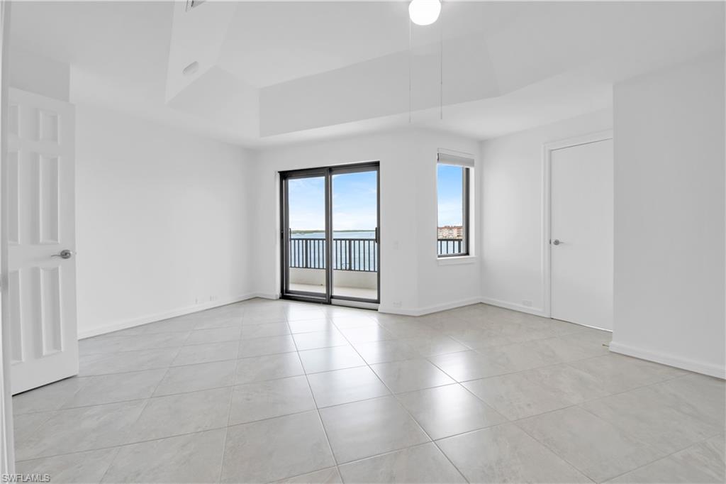 231 La Peninsula Blvd # 231 Property Photo 17
