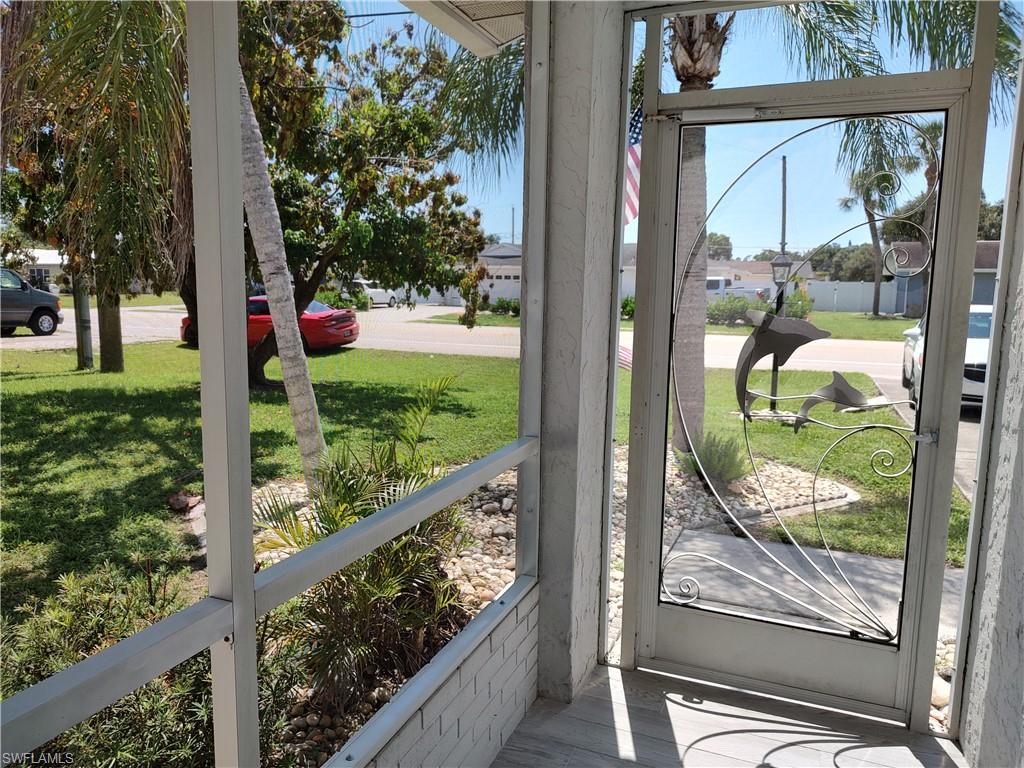9295 San Carlos Blvd Property Photo 4