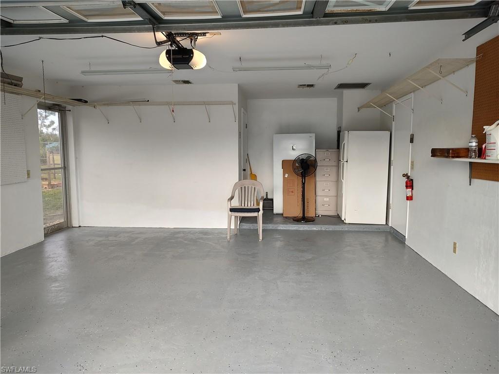 9295 San Carlos Blvd Property Photo 23