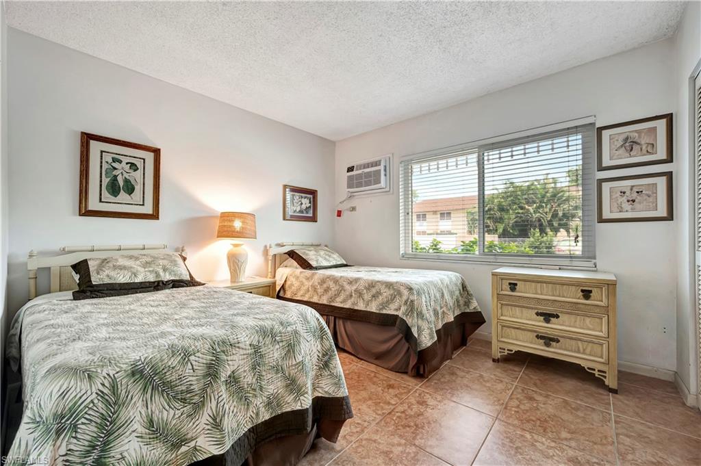 87 N Collier Blvd # 3 Property Photo 17