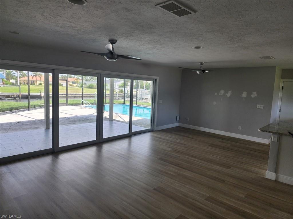 5325 Cocoa Ct Property Photo 15