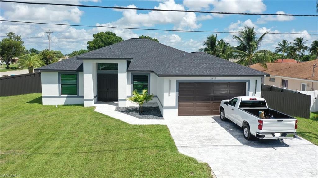 2419 Country Club Blvd Property Photo 1