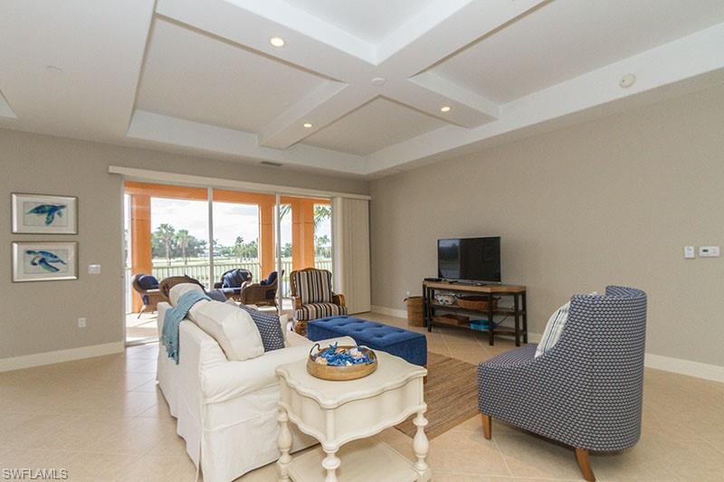 538 Avellino Isles Cir # 9201 Property Photo 2