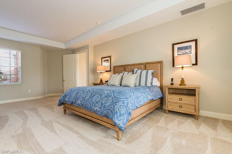 538 Avellino Isles Cir # 9201 Property Photo 10