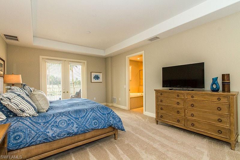 538 Avellino Isles Cir # 9201 Property Photo 11