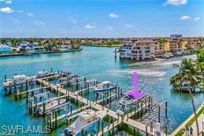 4450 Gulf Shore Blvd N Property Photo 1