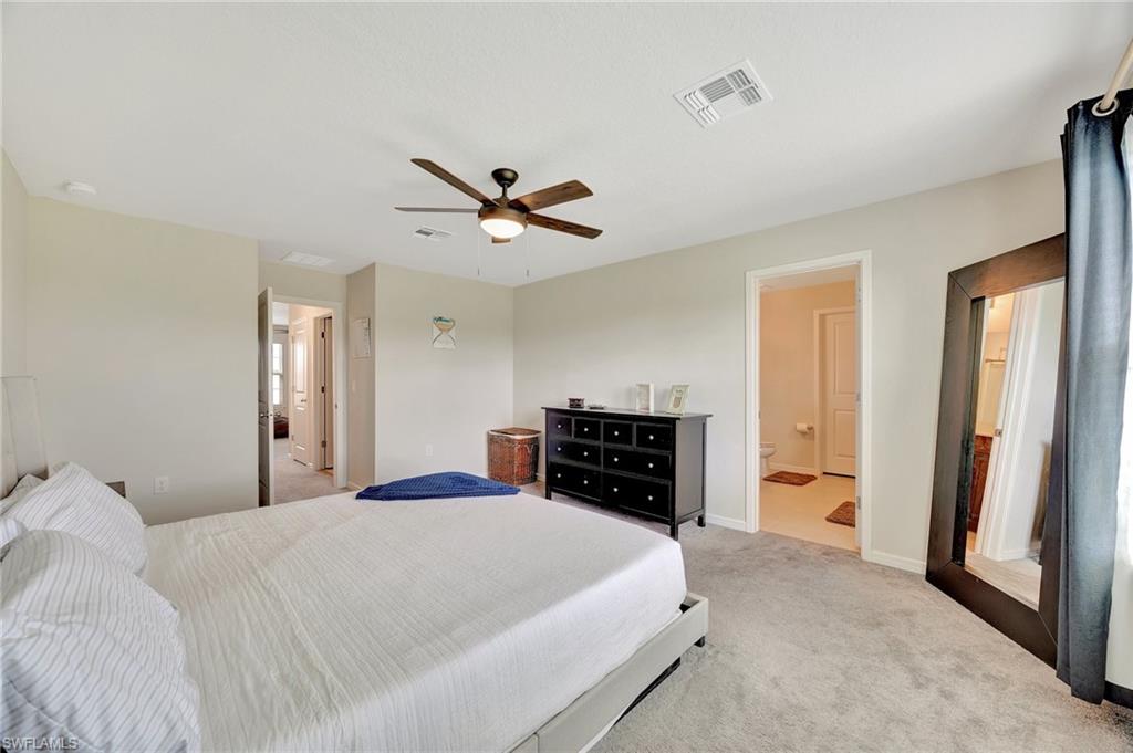 9031 Royal River Cir Property Photo 25