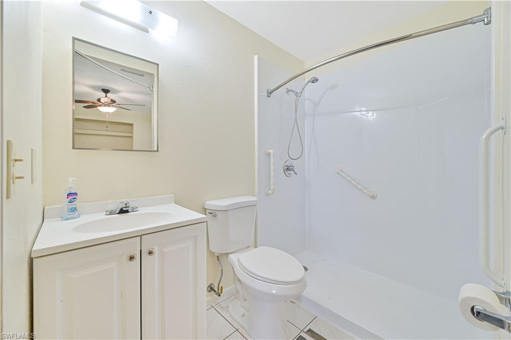 4417/4421 Ruthann Ct Property Photo 23