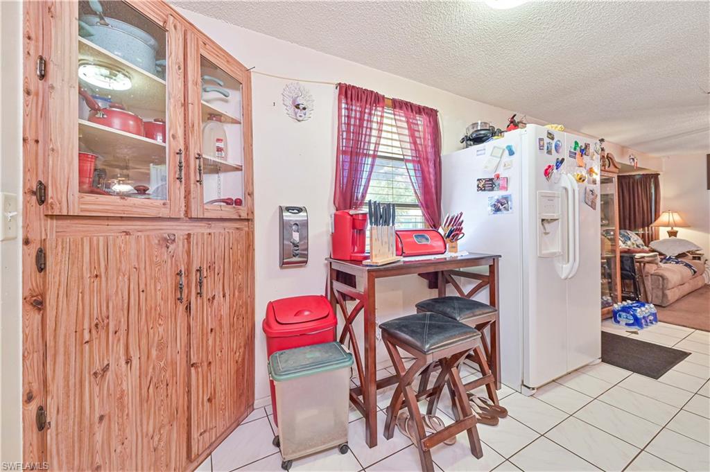 4417/4421 Ruthann Ct Property Photo 28