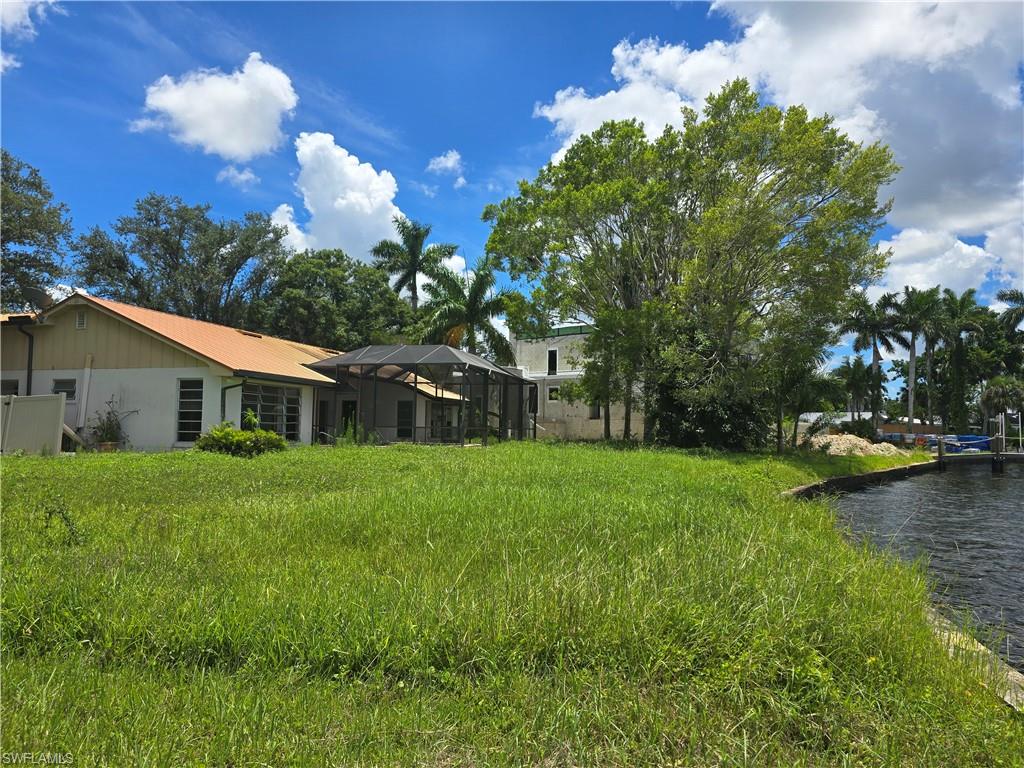 4537 E Riverside Dr Property Photo 9