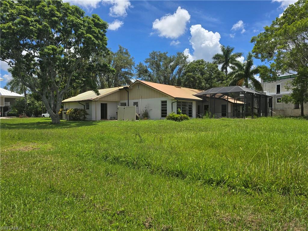 4537 E Riverside Dr Property Photo 10