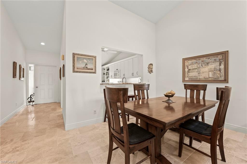 15330 Cedarwood Ln # 203 Property Photo 9