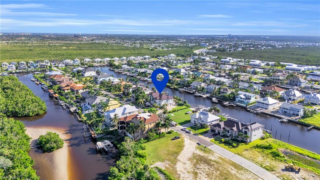 18181 Old Pelican Bay Dr Property Photo 6