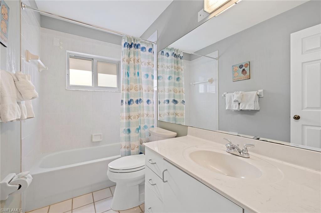 690 Amber Dr Property Photo 18