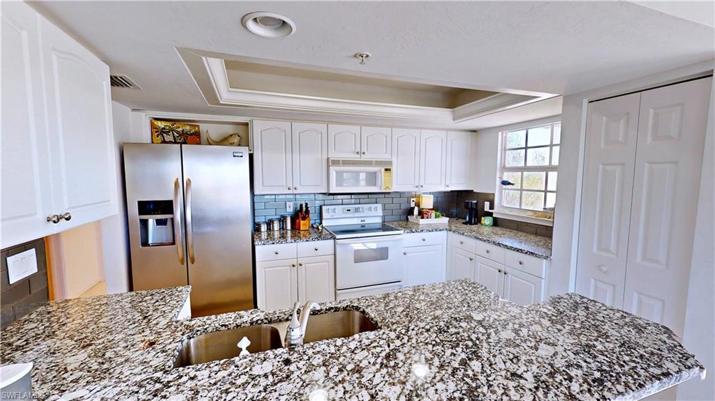 16721 Seagull Bay Ct Property Photo 8