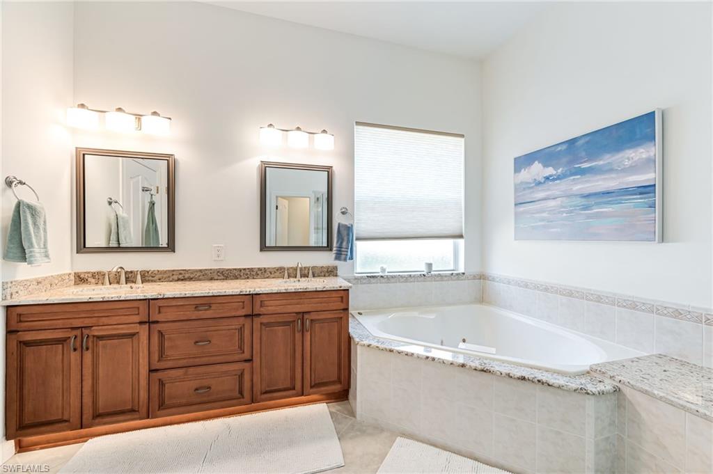 24800 Hollybrier Ln Property Photo 18
