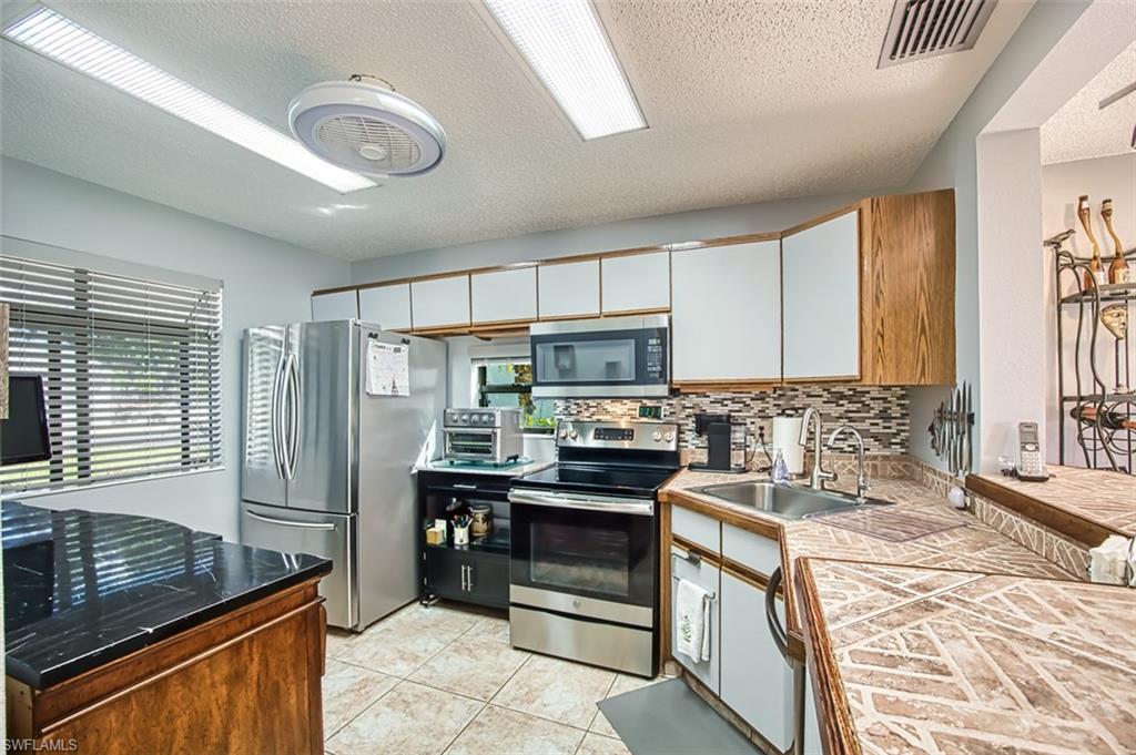 9626 Windsor Club Cir Property Photo 10